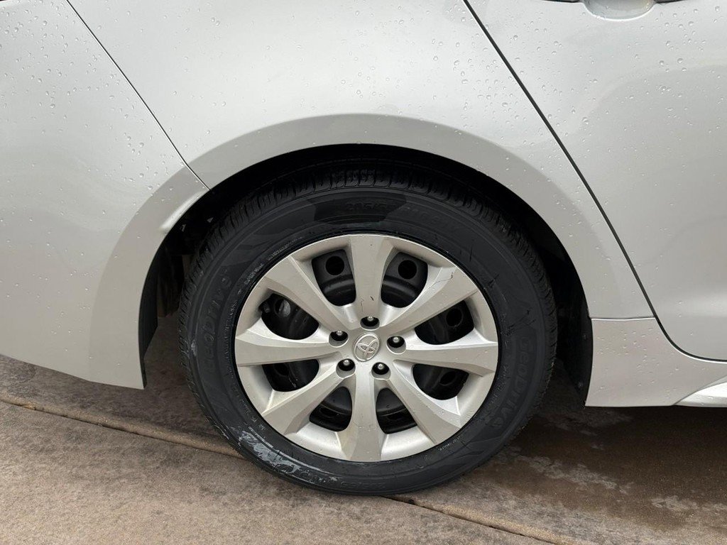 Certified 2024 Toyota Corolla LE image 6