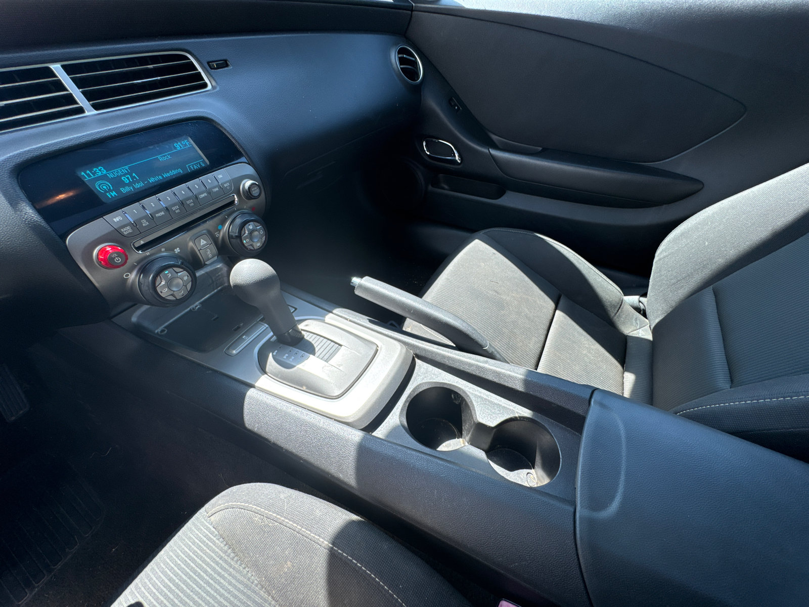 Used 2010 Chevrolet Camaro LT RWD image 18