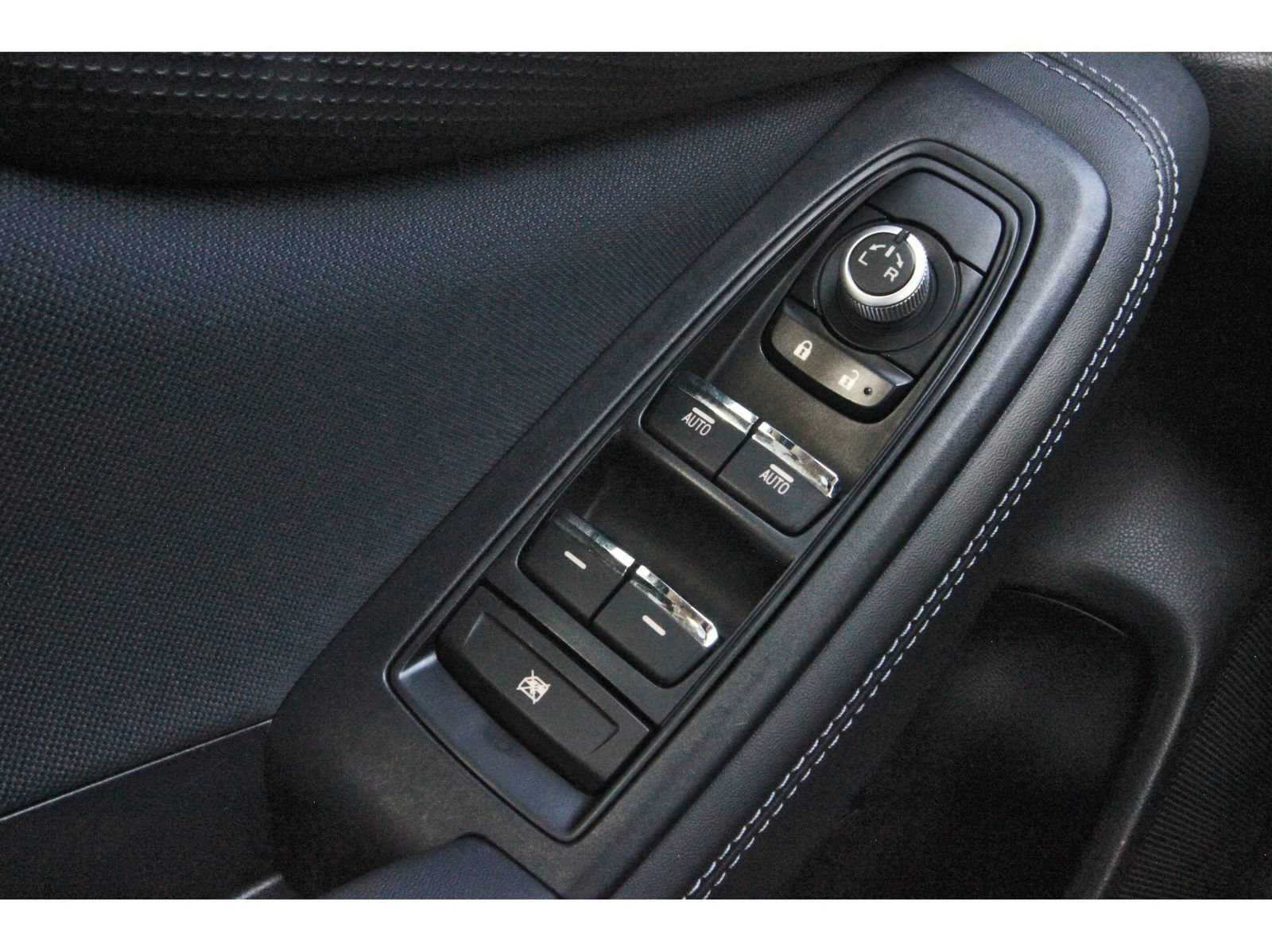 Used 2020 Subaru Forester Premium AWD/4WD image 24