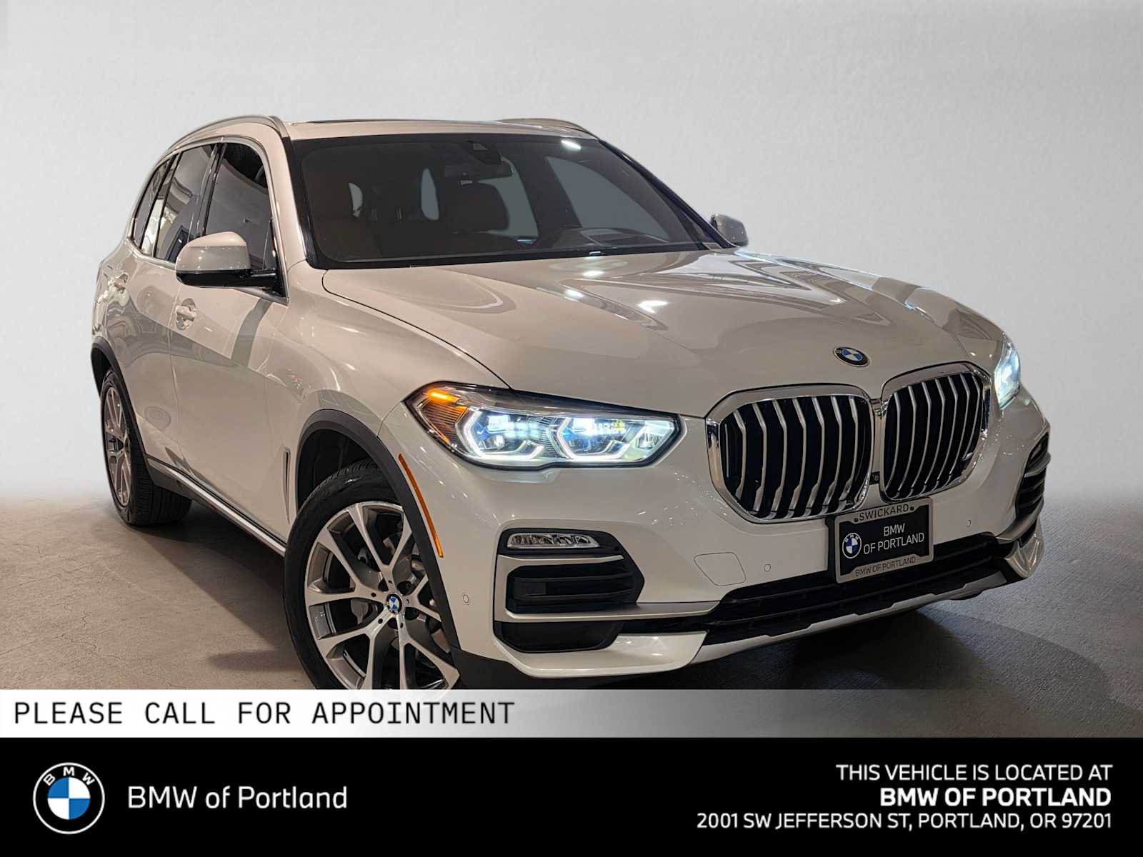 Used 2019 BMW X5 xDrive40i w/ Premium Package AWD/4WD image 1