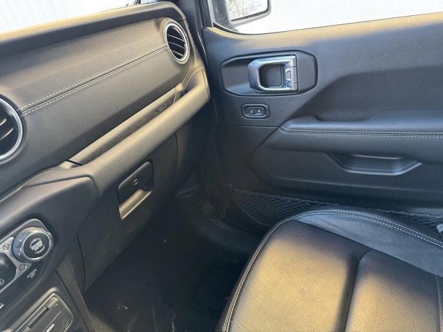Used 2021 Jeep Wrangler Unlimited Sahara image 18