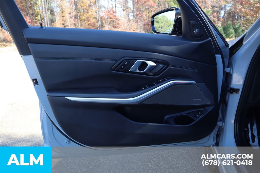 Used 2025 BMW M3 Competition image 23