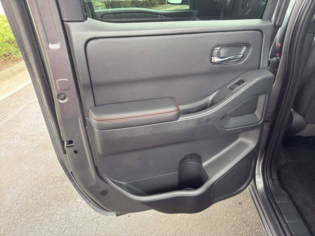 New 2025 Nissan Frontier PRO-4X w/ Interior Protection Package image 29