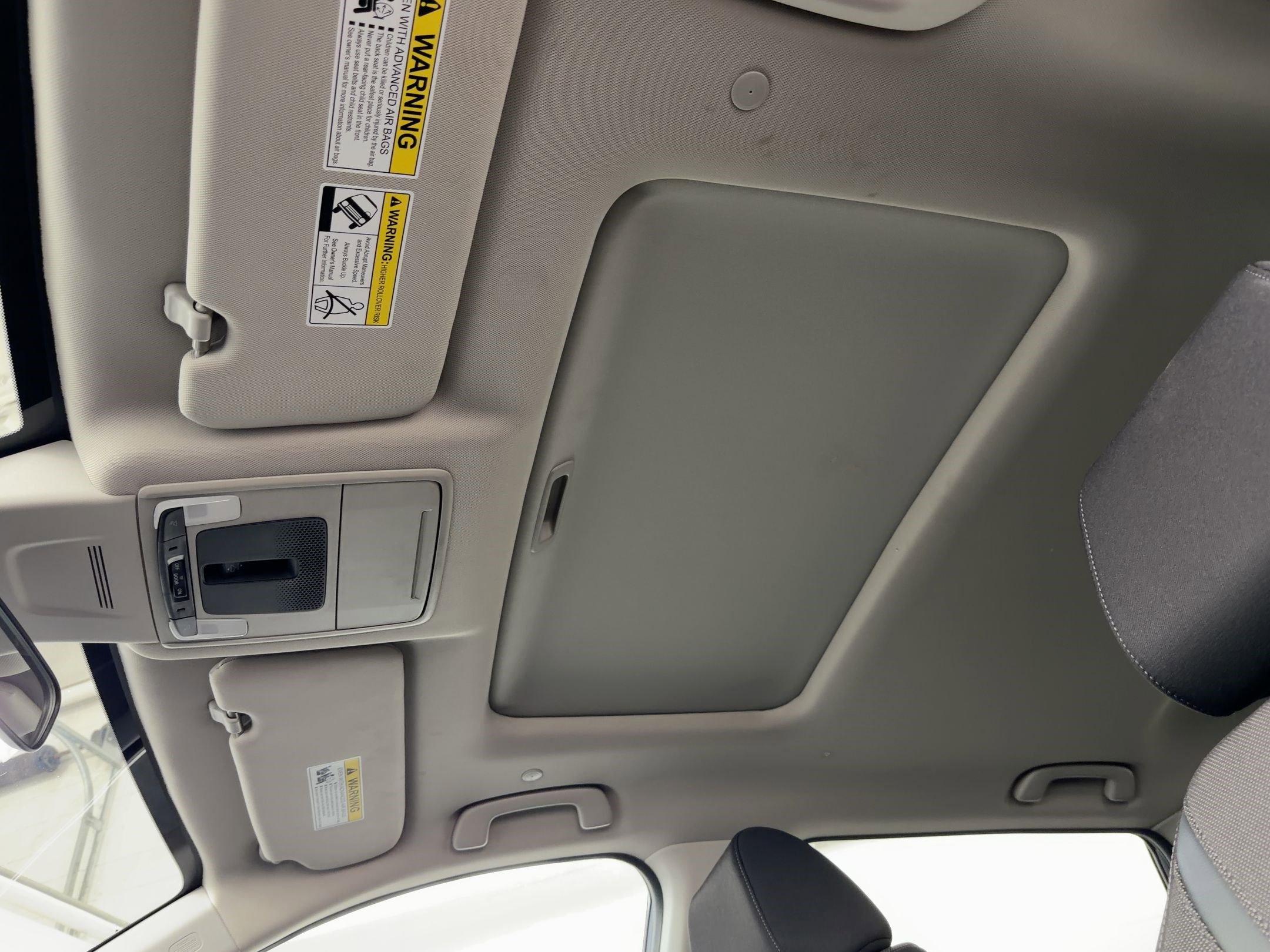 Used 2025 Honda CR-V EX image 15