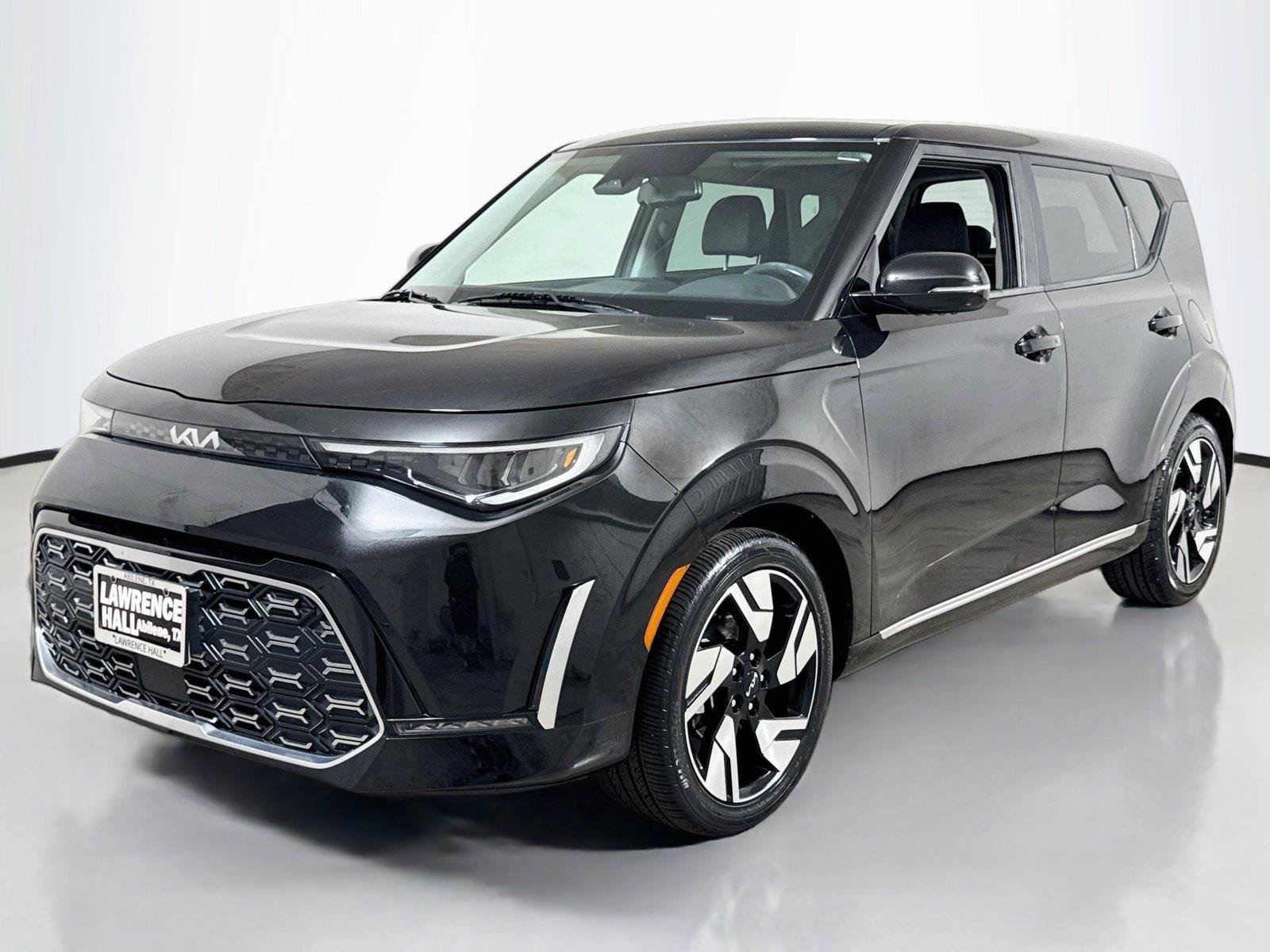 Used 2023 Kia Soul GT-Line w/ GT-Line Technology Package FWD image 1