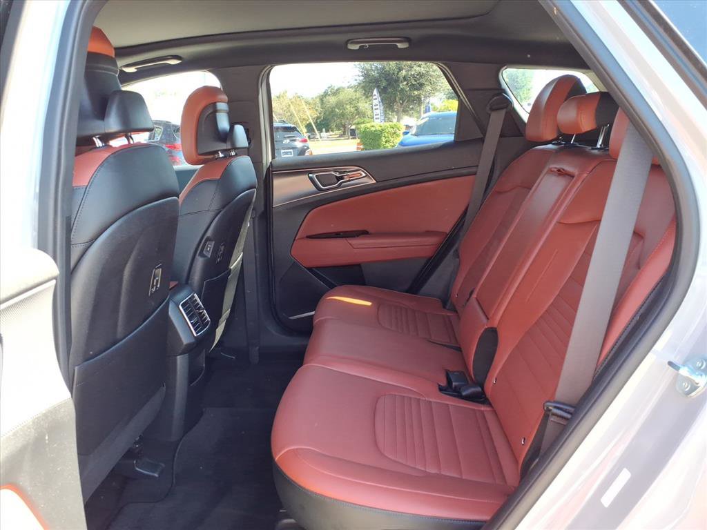 Used 2024 Kia Sportage SX image 18