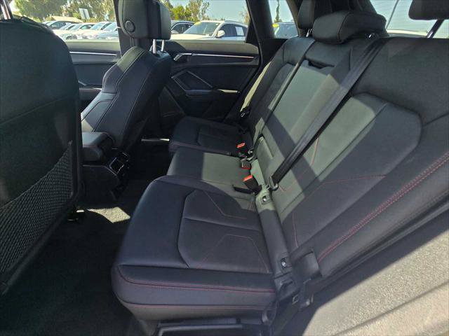 Used 2025 Audi Q3 2.0T Premium Plus w/ Premium Plus Package AWD/4WD image 18