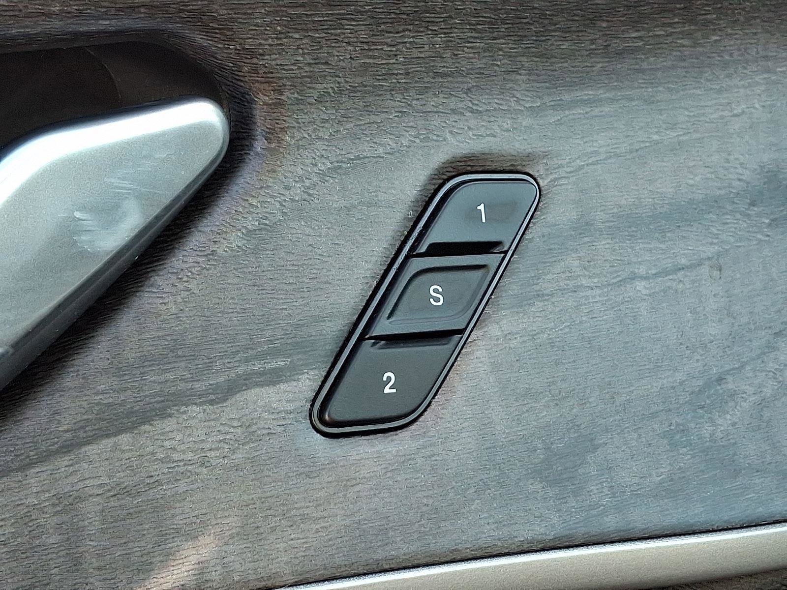 Certified 2023 Jeep Grand Cherokee Limited AWD/4WD image 24