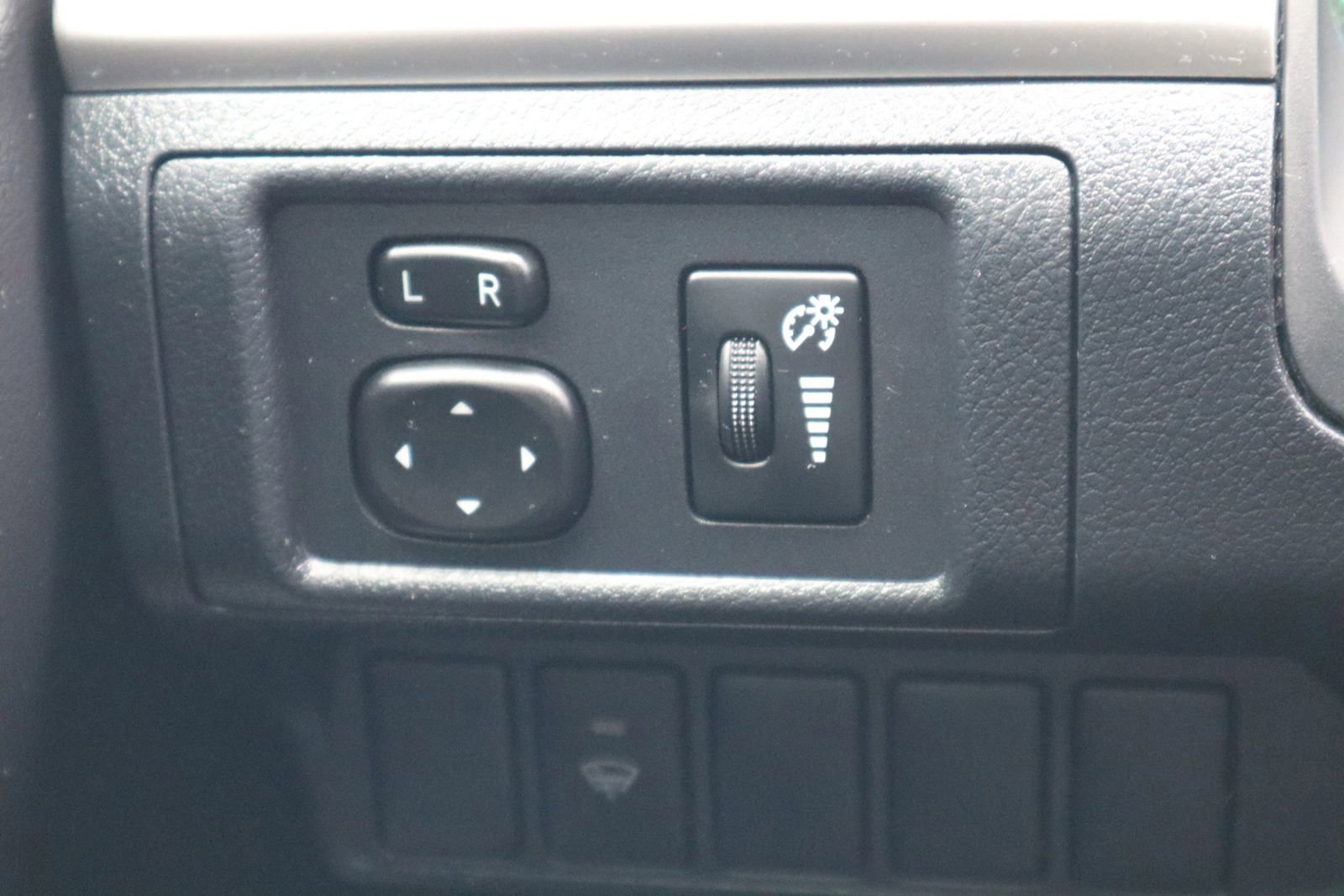 Used 2012 Lexus CT 200h image 29