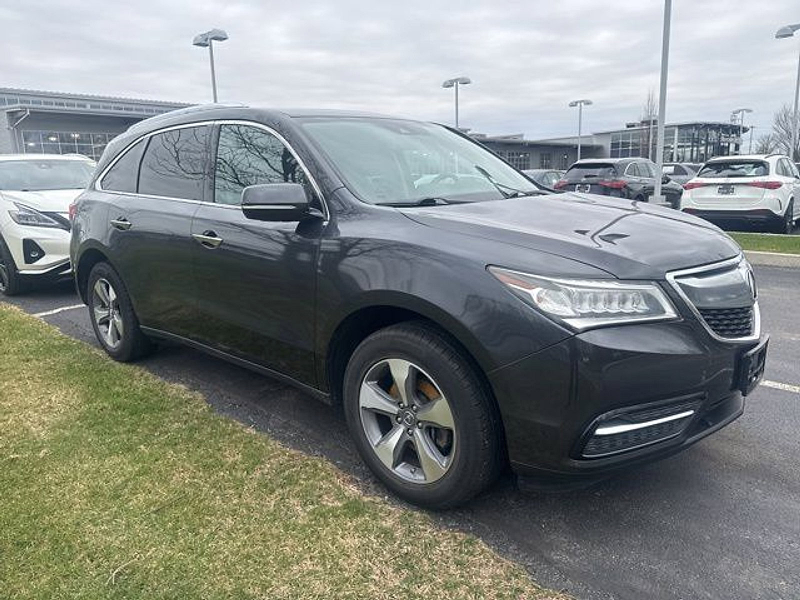 Used 2016 Acura MDX SH-AWD image 4