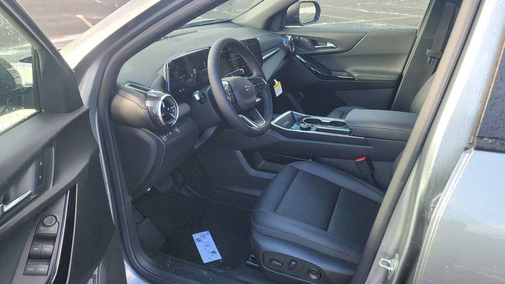 New 2026 Chevrolet Equinox LT w/ Convenience Package II image 16