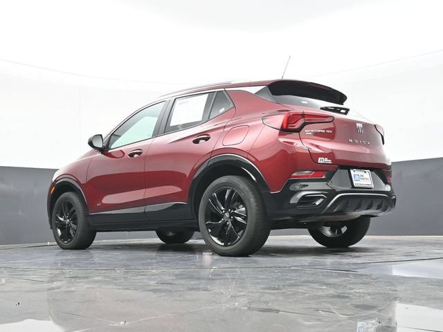 Used 2025 Buick Encore GX Sport Touring w/ Comfort Package AWD/4WD image 44