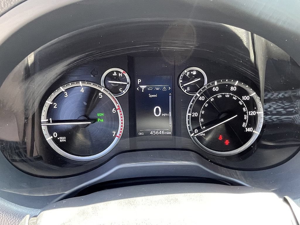 Used 2020 Lexus GX 460 Premium AWD/4WD image 16