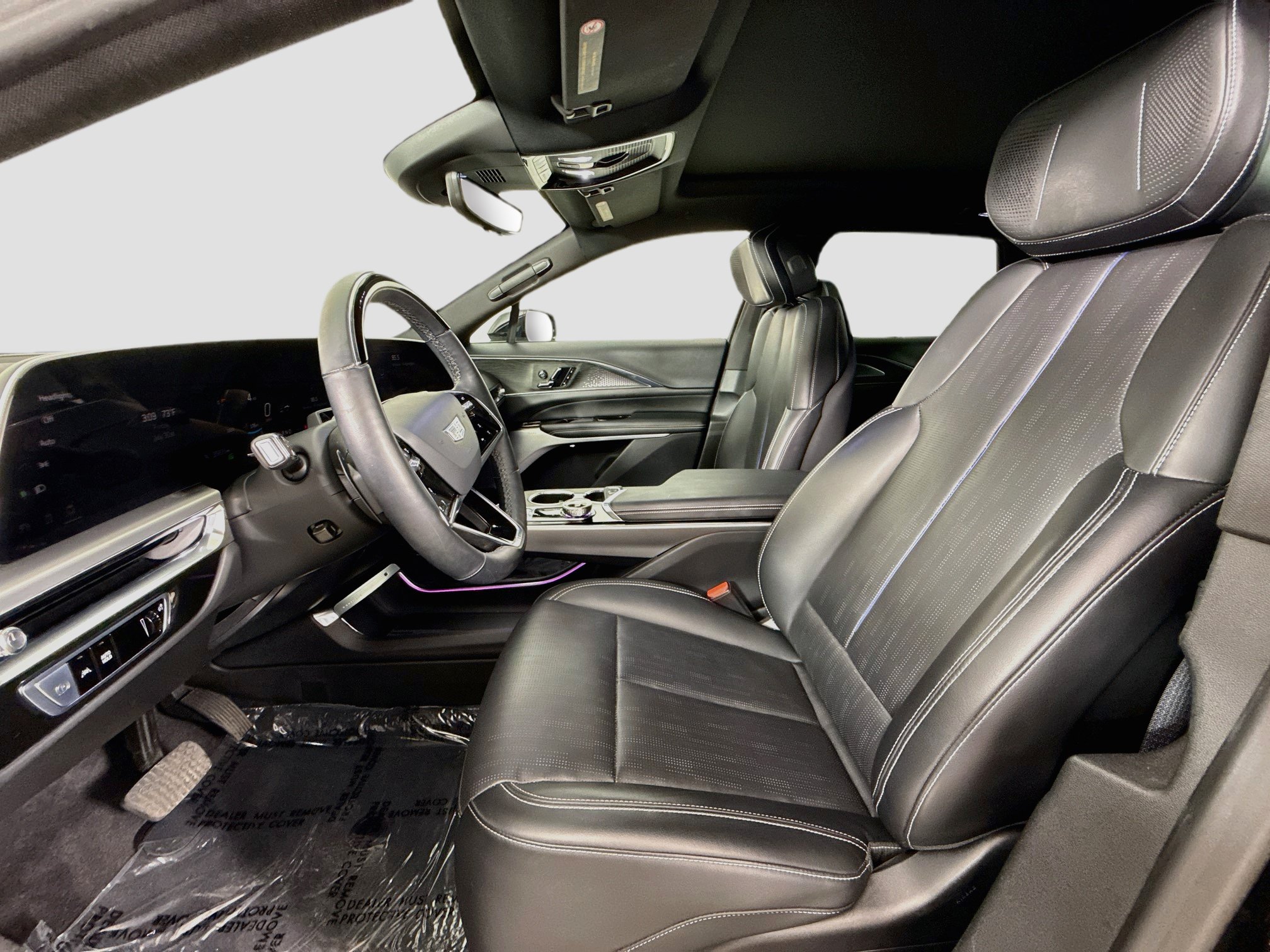 Used 2023 Cadillac Lyriq 2WD image 23