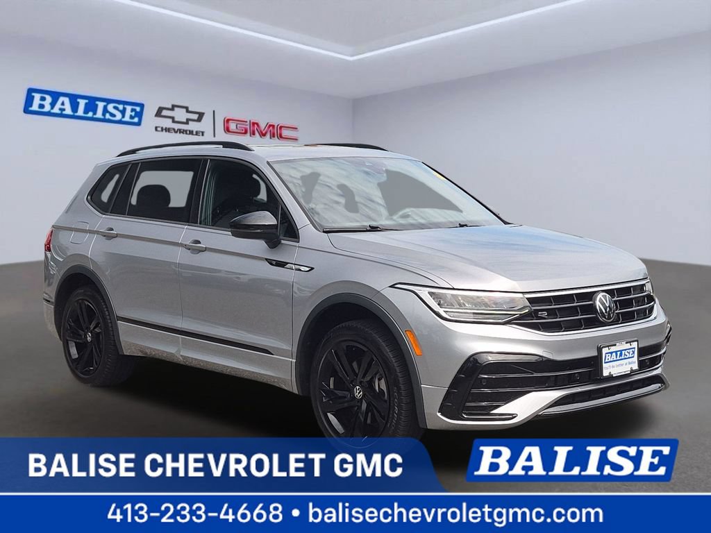 Used 2024 Volkswagen Tiguan SE R-Line