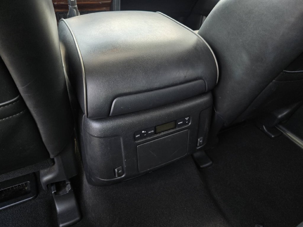 Used 2018 INFINITI QX80 2WD w/ Driver Assistance Package image 16