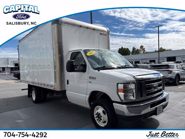 Used 2019 Ford E-350 and Econoline 350 Super Duty w/ Power Windows & Locks Group RWD image 1