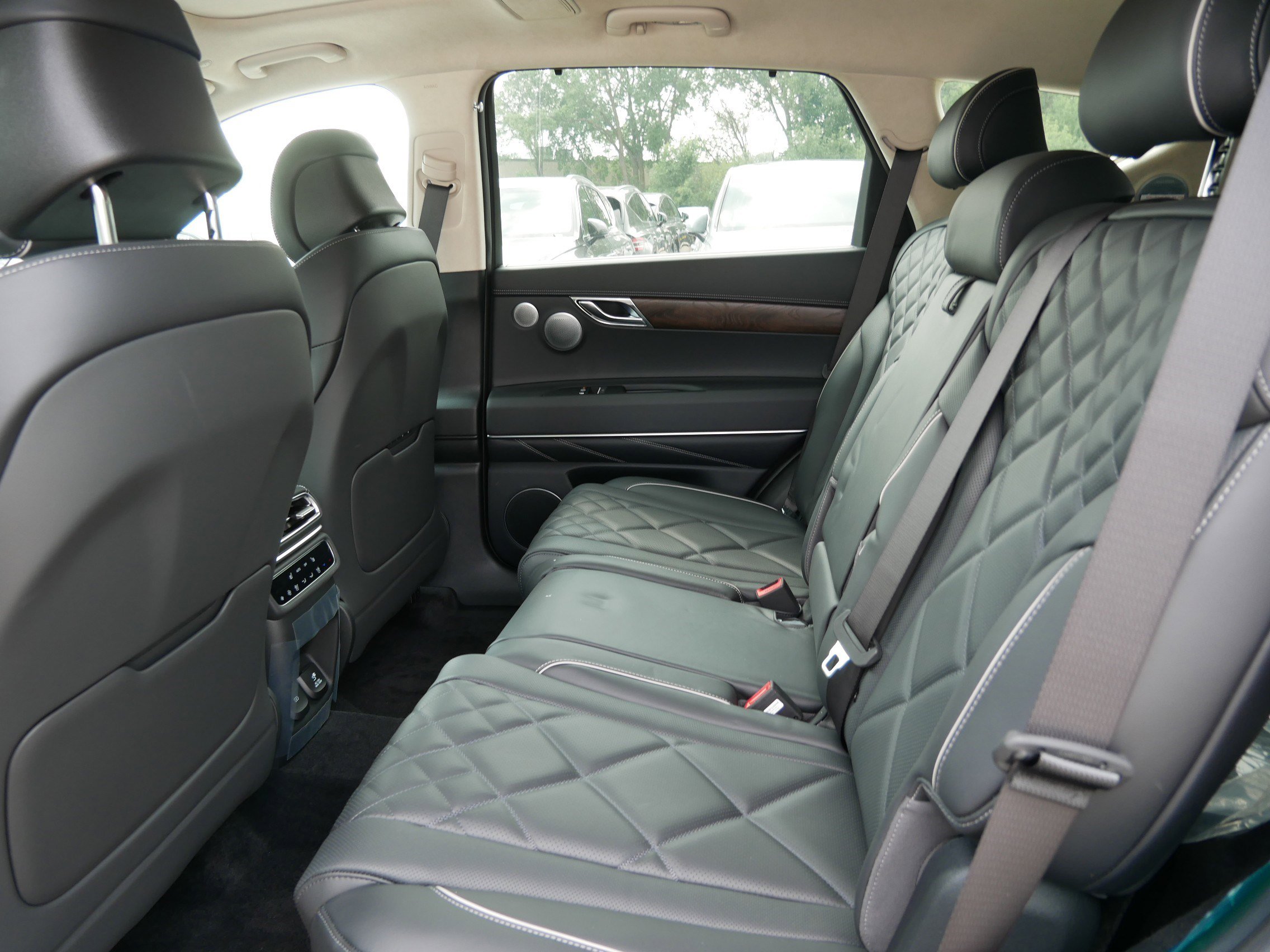 New 2025 Genesis GV80 3.5T Prestige image 5