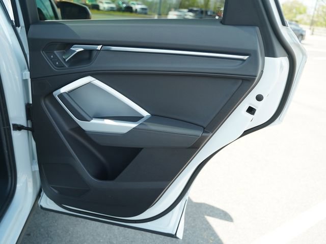 Used 2021 Audi Q3 2.0T Premium w/ Convenience Package image 24