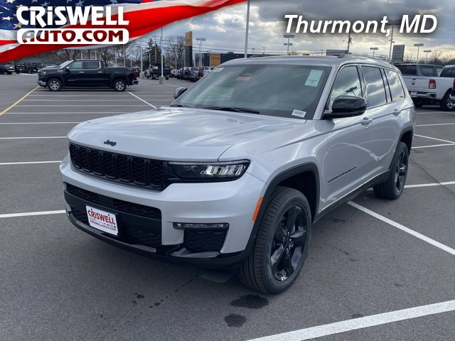 New 2025 Jeep Grand Cherokee L Limited w/ Black Appearance Package image 1