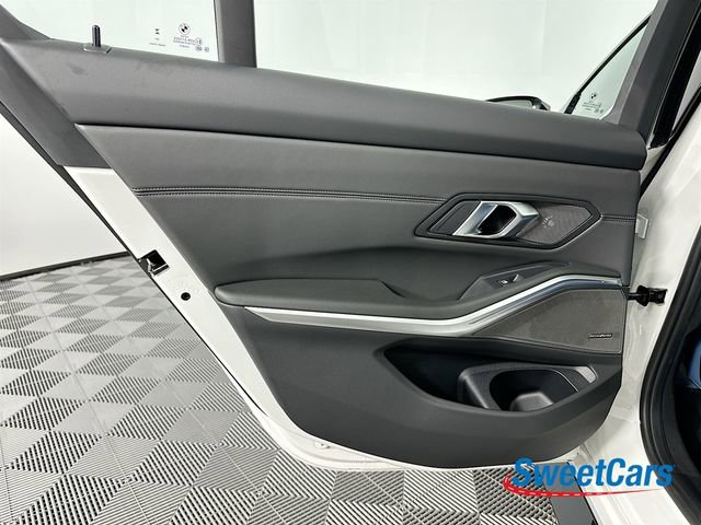 Used 2025 BMW M3 Competition AWD/4WD image 42
