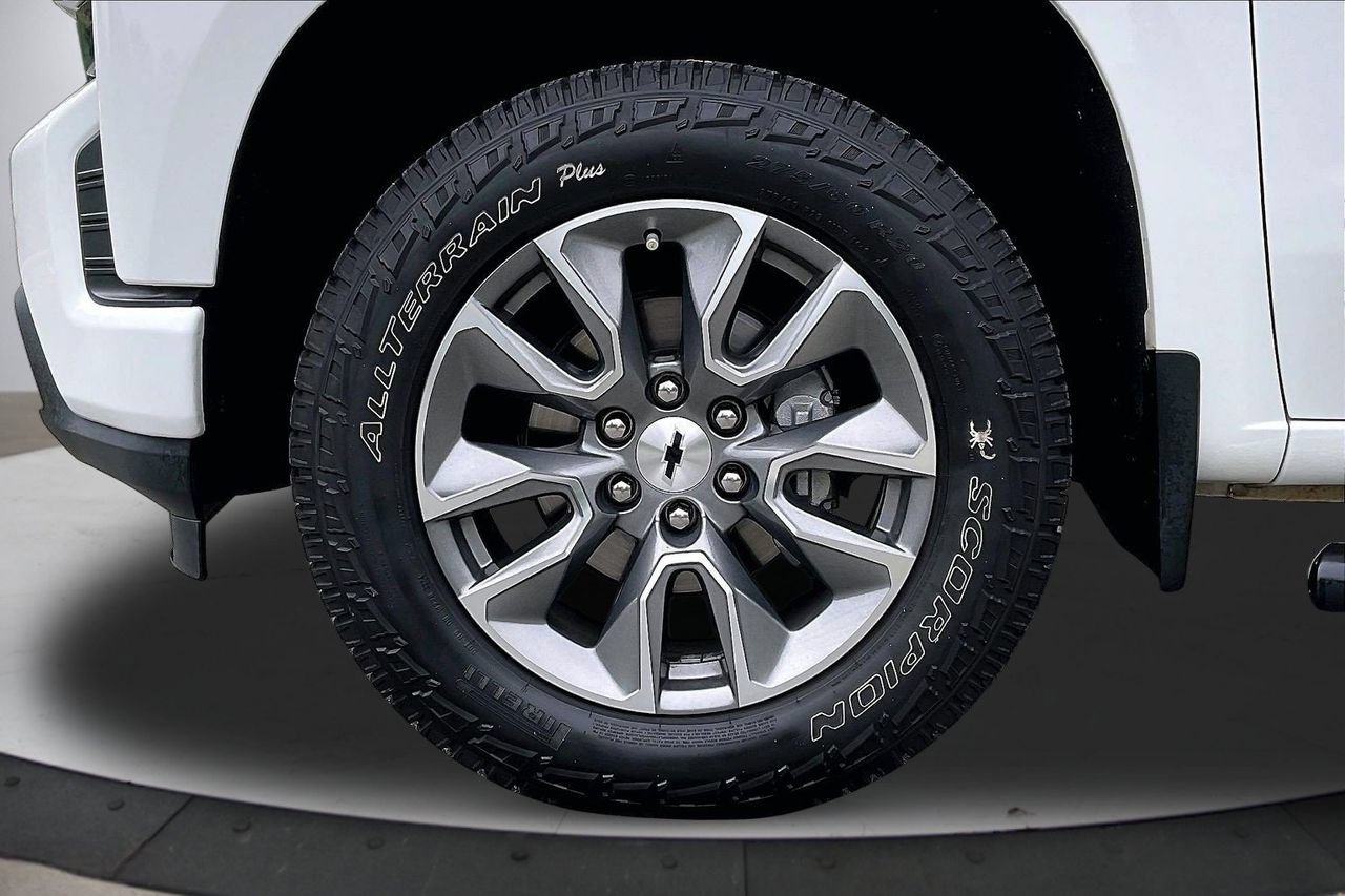 Used 2021 Chevrolet Silverado 1500 RST w/ Z71 Off-Road Package AWD/4WD image 33