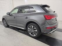 Used 2023 Audi Q5 2.0T Premium w/ Convenience Package AWD/4WD image 28
