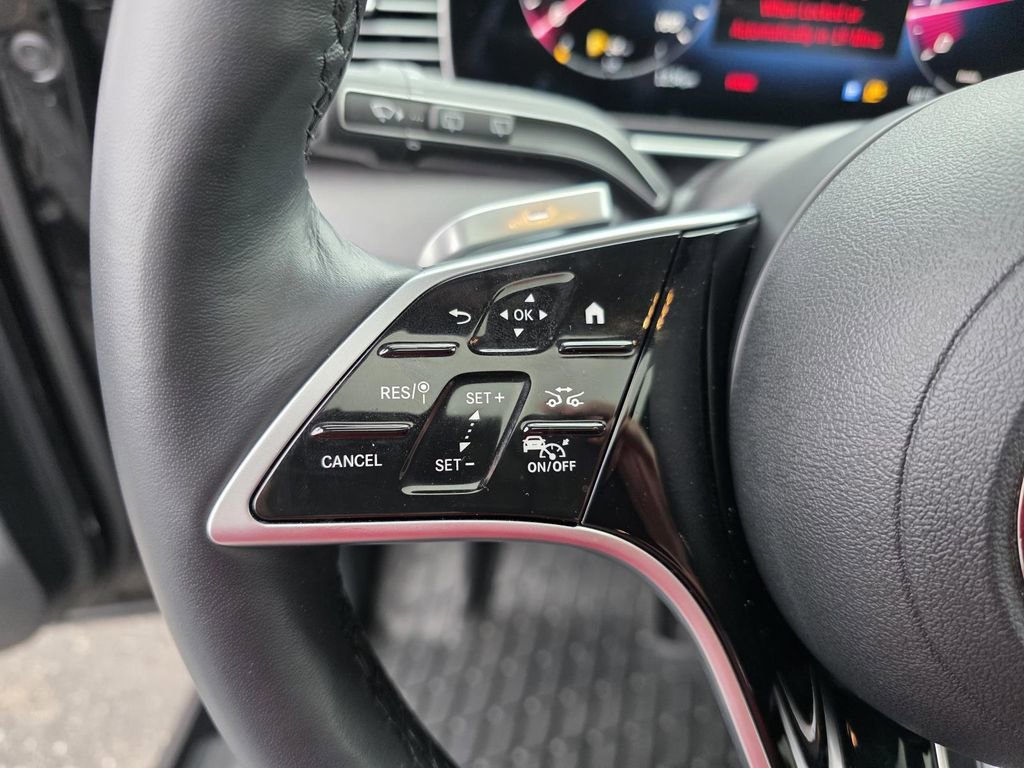 Certified 2025 Mercedes-Benz GLS 450 4MATIC image 17