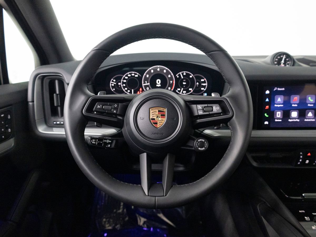 New 2026 Porsche Cayenne S AWD/4WD image 17