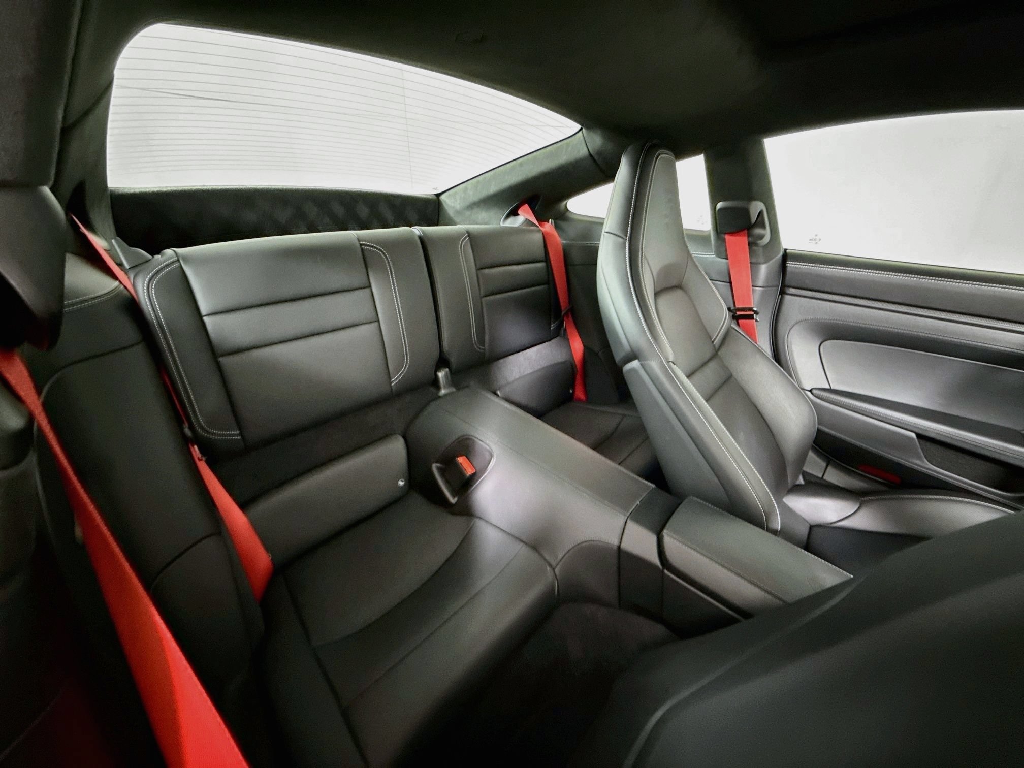 Certified 2025 Porsche 911 Carrera 4 GTS AWD/4WD image 24