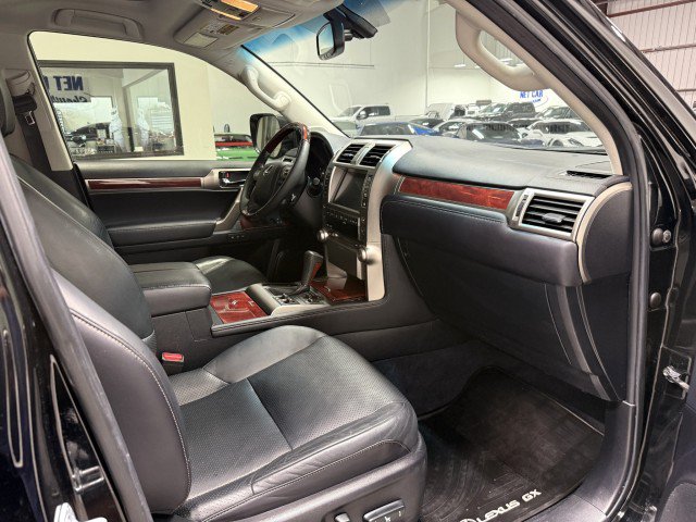 Used 2013 Lexus GX 460 Premium AWD/4WD image 13