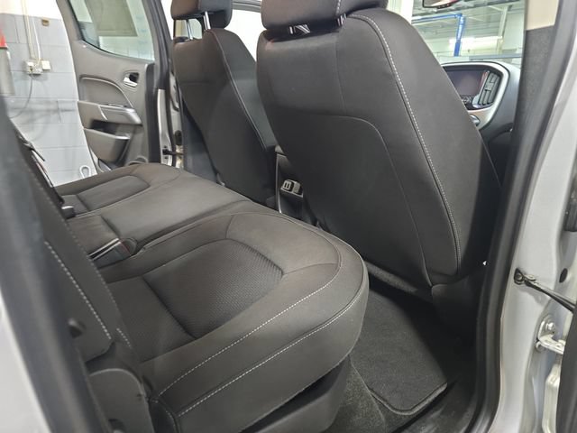 Used 2018 Chevrolet Colorado LT w/ LT Convenience Package AWD/4WD image 15