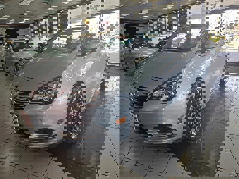 Used 2016 Buick Cascada Premium image 1