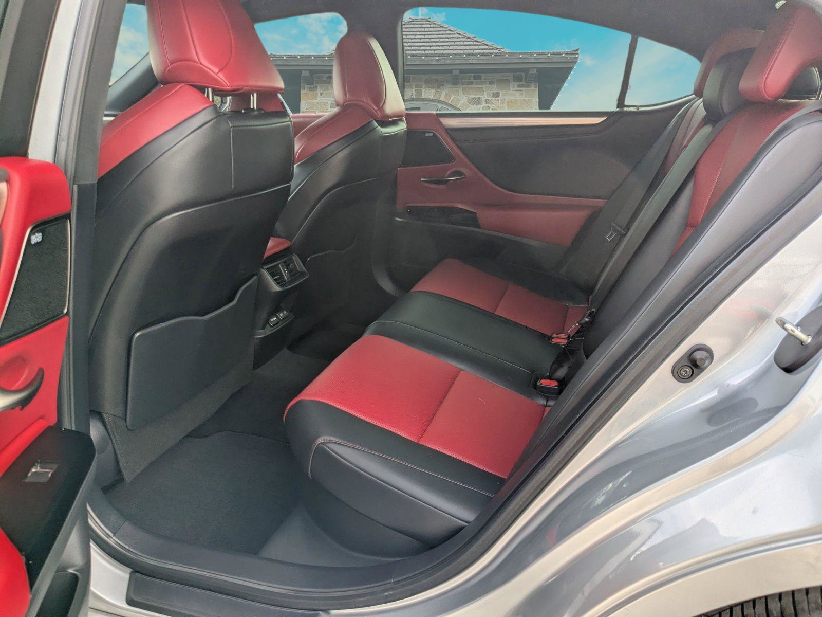 Used 2023 Lexus ES 300h F Sport w/ Accessory Package (Z2) FWD image 19