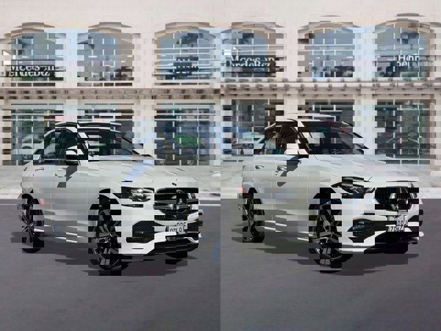 Used 2022 Mercedes-Benz C 300 Sedan image 1