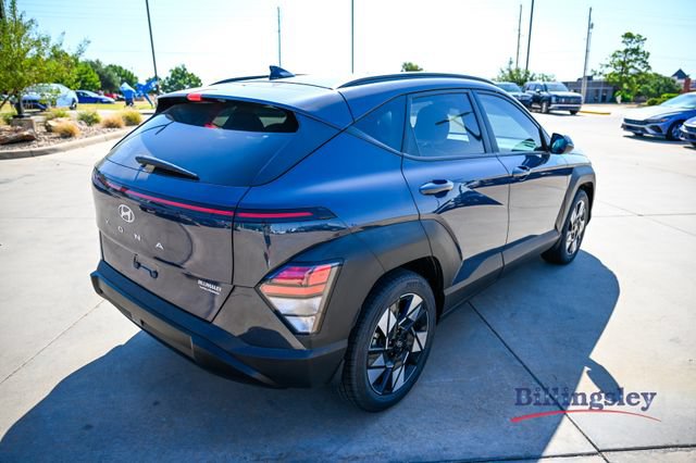 Certified 2024 Hyundai Kona SEL w/ Convenience Package FWD image 5