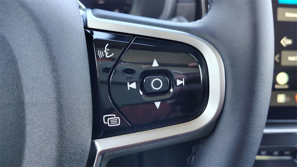 New 2026 Volvo XC90 B6 Plus image 15