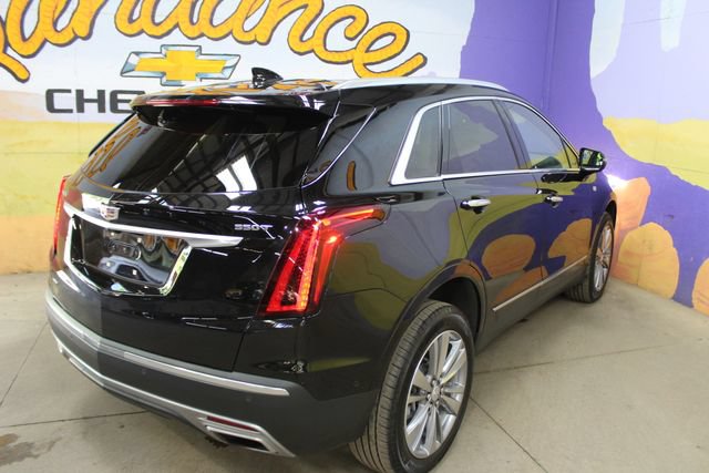Used 2025 Cadillac XT5 Premium Luxury w/ Technology Package AWD/4WD image 8
