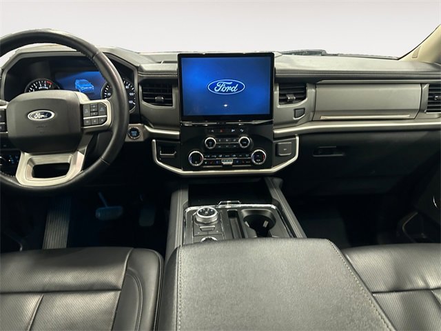 Used 2024 Ford Expedition Max XLT image 10