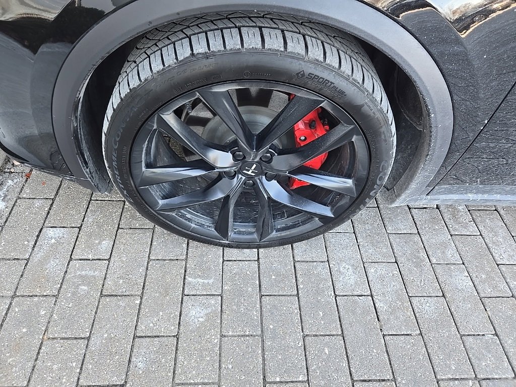 Used 2026 Tesla Model X Plaid image 10