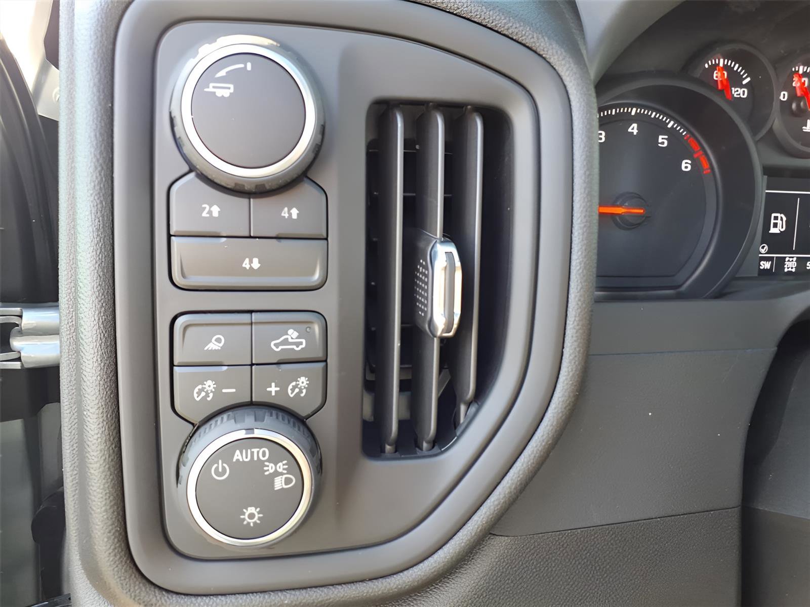 New 2026 Chevrolet Silverado 2500 Custom w/ Custom Value Package image 17