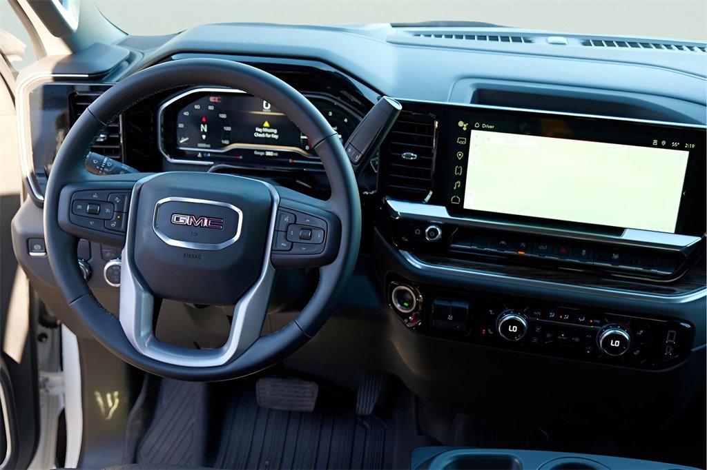 New 2025 GMC Sierra 1500 Elevation image 24