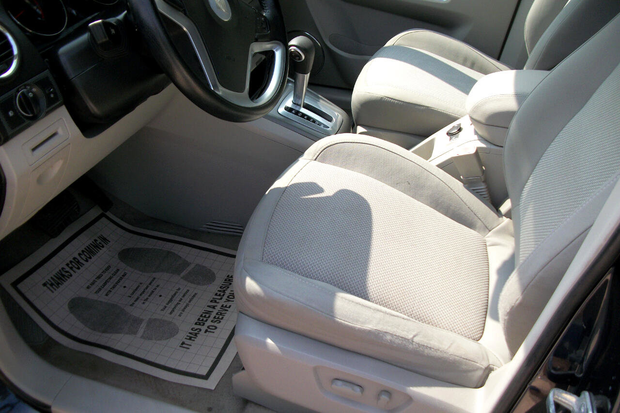 Used 2008 Saturn Vue XR image 2