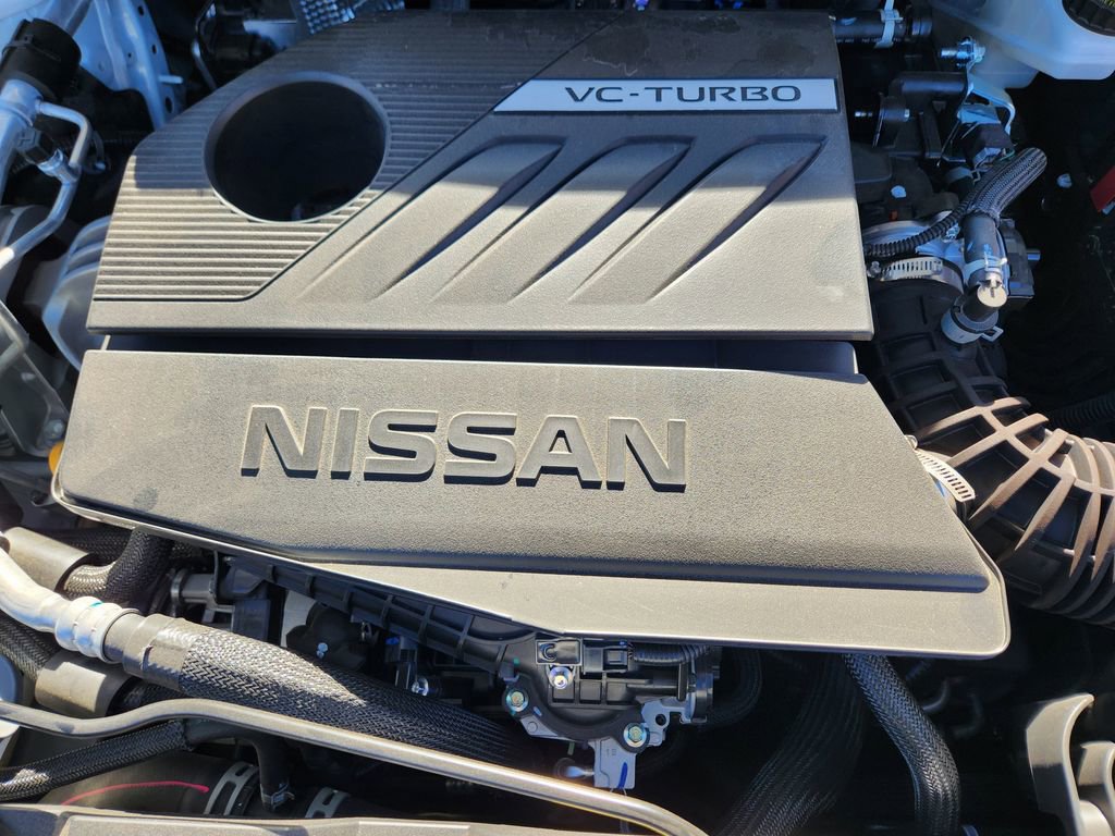 Used 2025 Nissan Rogue Platinum w/ Platinum Premium Package image 29