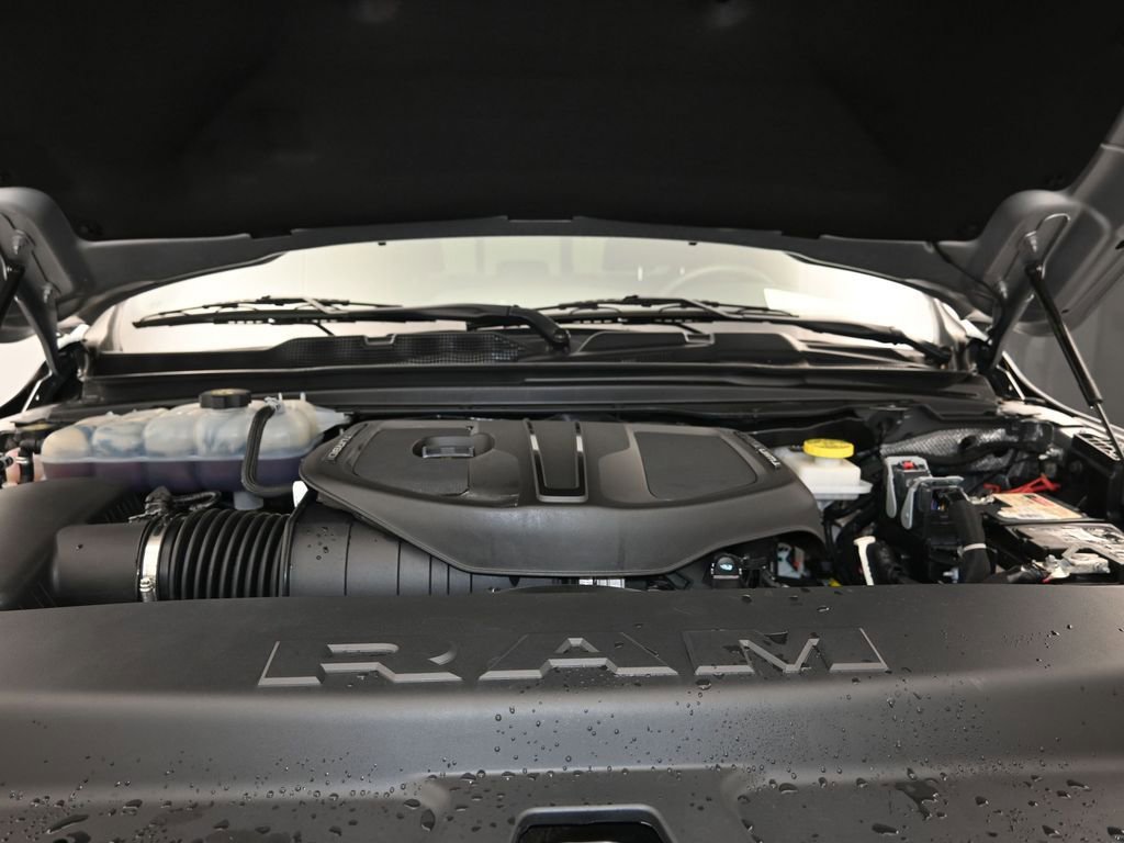 Used 2025 RAM 1500 Big Horn image 27