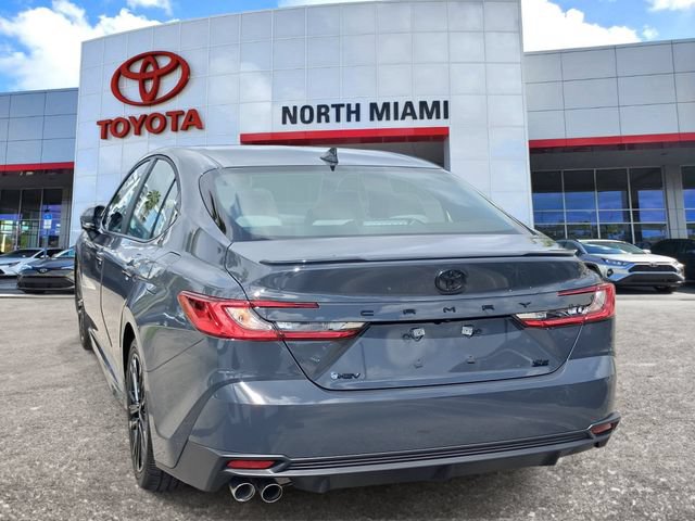 Used 2026 Toyota Camry SE FWD image 3