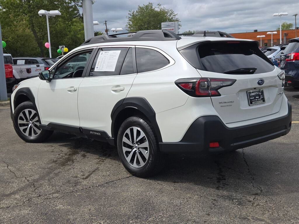 Certified 2024 Subaru Outback Premium AWD/4WD image 18