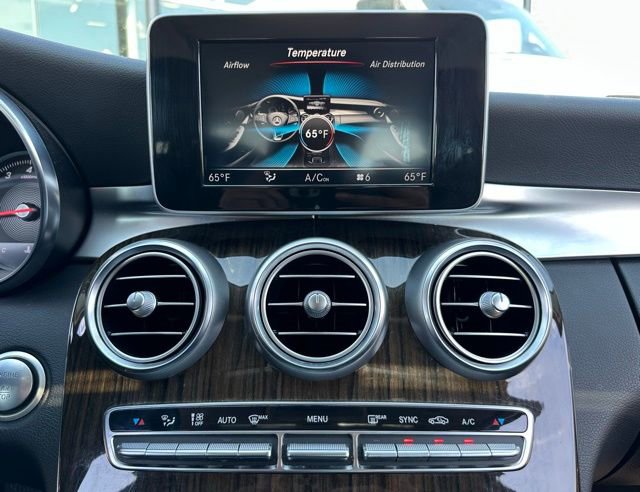 Used 2018 Mercedes-Benz C 300 4MATIC Sedan image 22