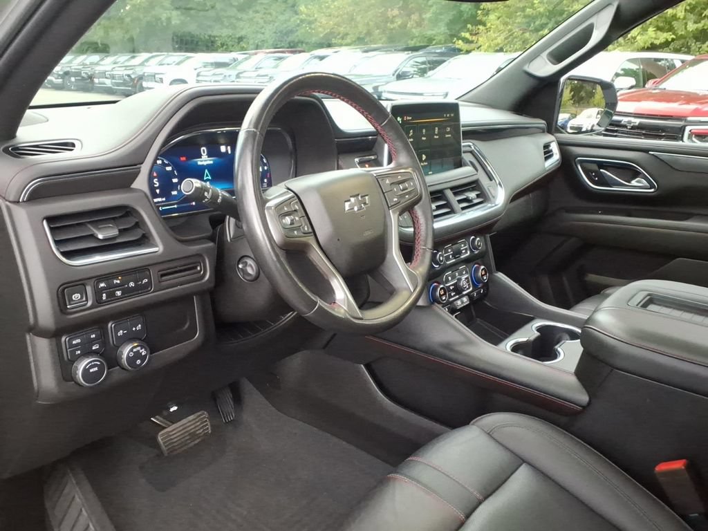 Certified 2022 Chevrolet Tahoe RST w/ Luxury Package AWD/4WD image 11