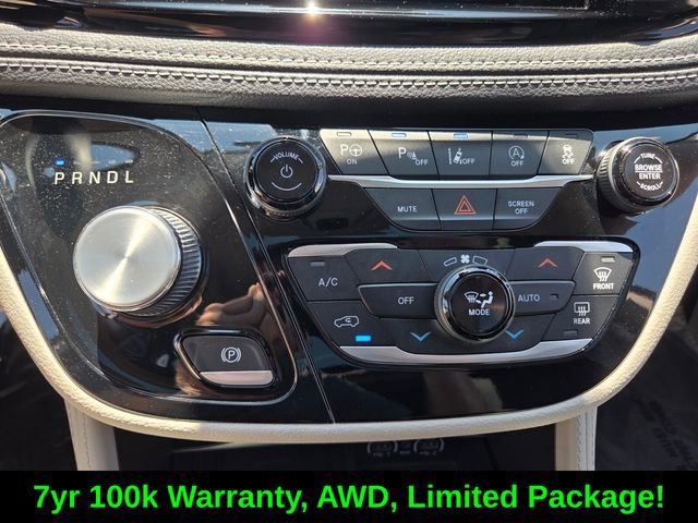 Used 2022 Chrysler Pacifica Limited w/ Uconnect Theater Family Group AWD/4WD image 27